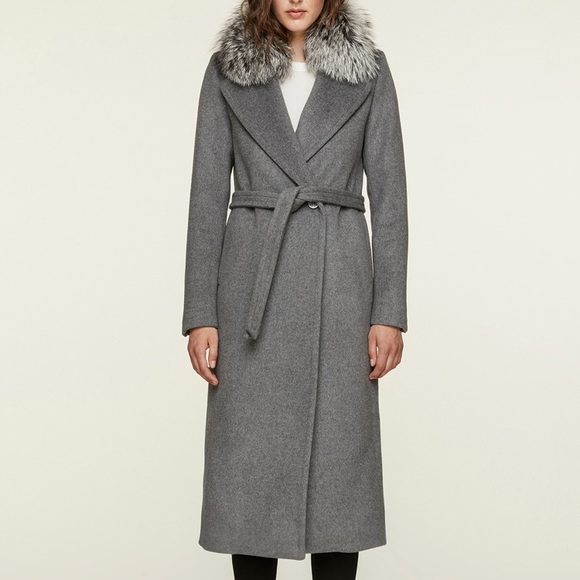 Soia & Kyo Jackets & Blazers - SOIA & KYO Slim Fit Classic Wool Coat With fur